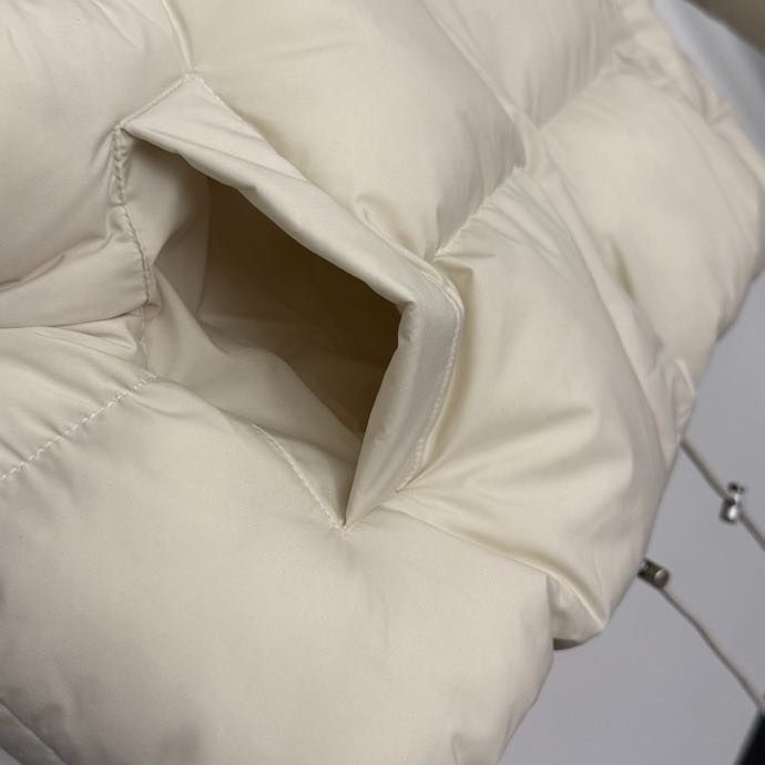 Пуховик жіночий фото 5