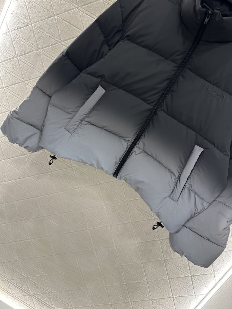 Пуховик женский фото 5