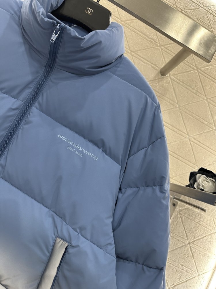 Пуховик женский фото 5