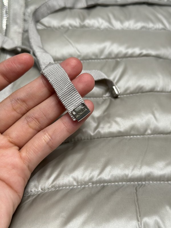 Пуховик женский фото 5