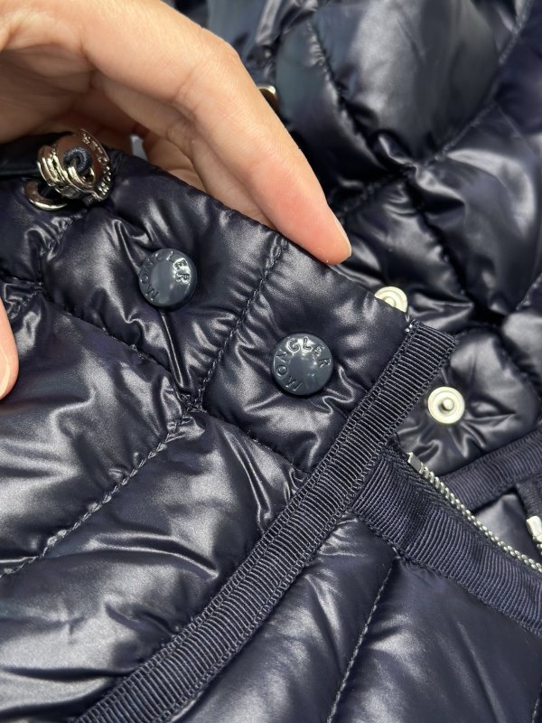 Пуховик женский фото 5