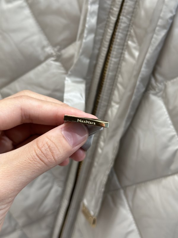 Пуховик женский фото 5