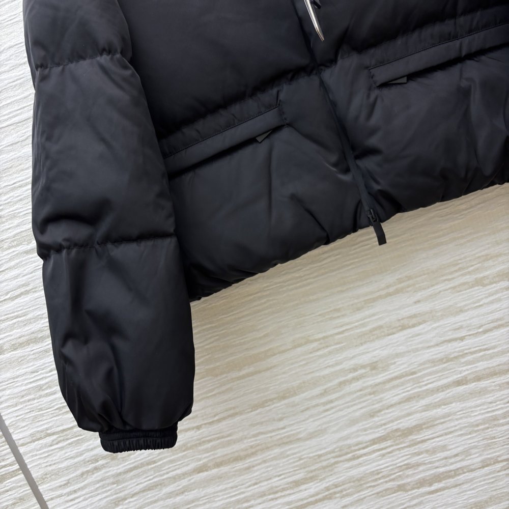 Пуховик жіночий фото 6