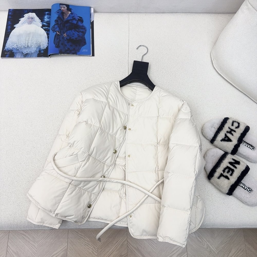 Пуховик женский фото 6