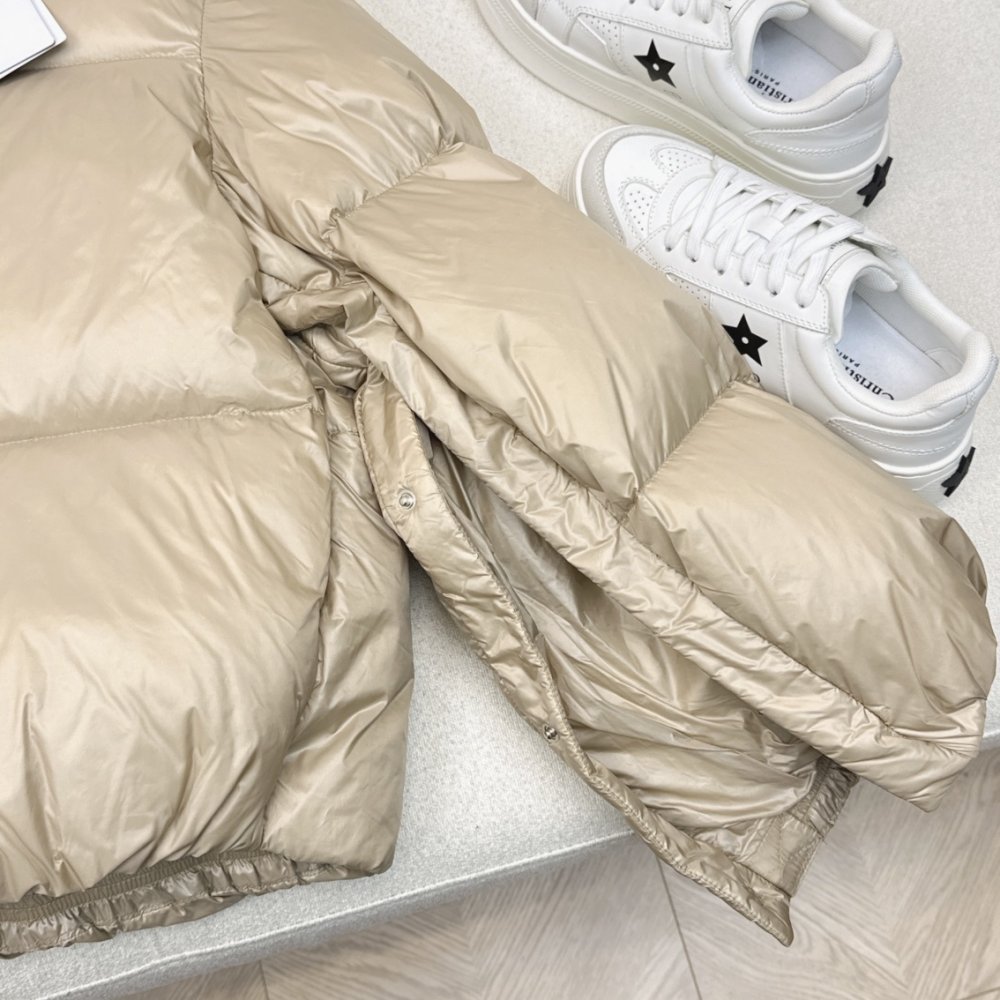 Пуховик жіночий фото 6