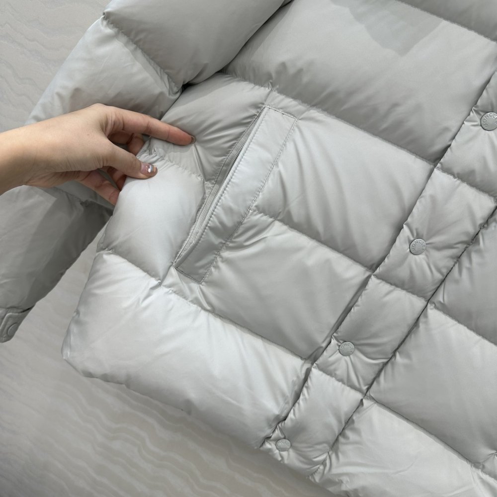 Пуховик женский фото 6