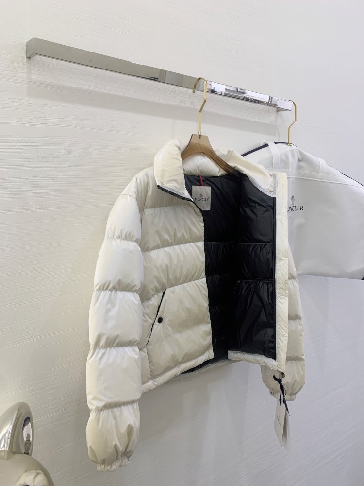 Пуховик женский фото 6