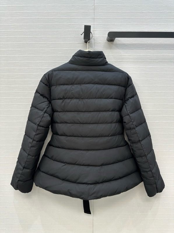 Пуховик женский фото 6