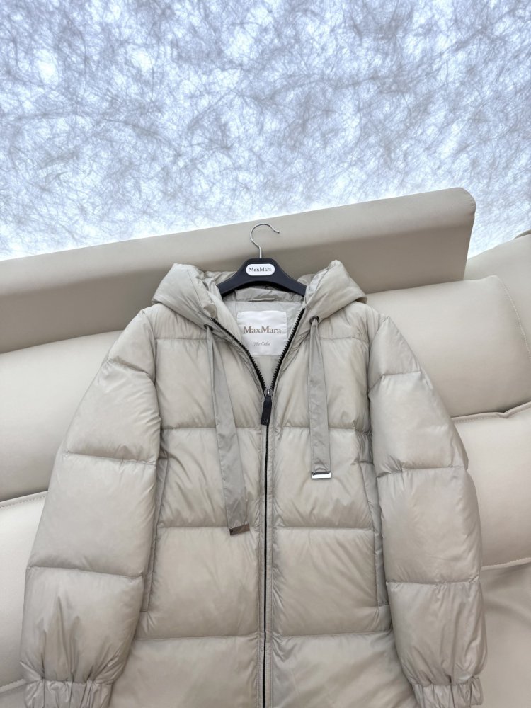 Пуховик женский фото 6