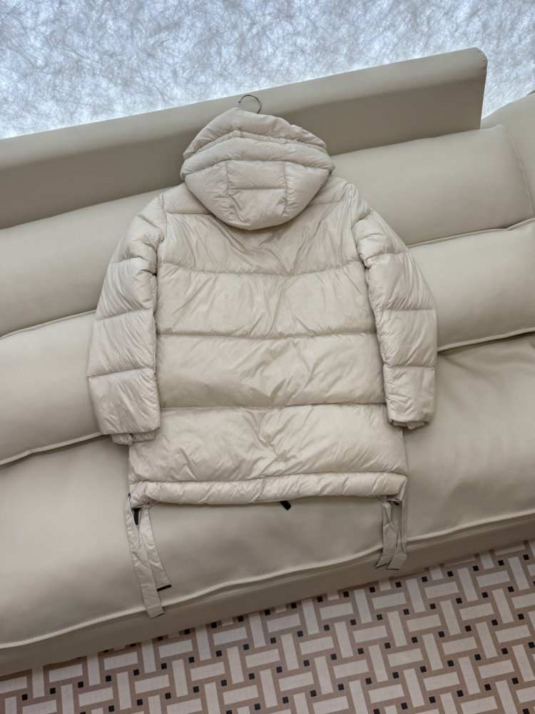 Пуховик женский фото 6