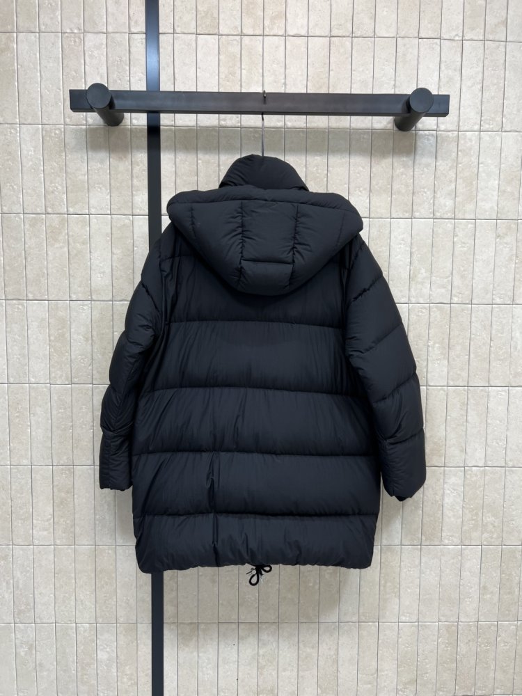 Пуховик женский фото 6