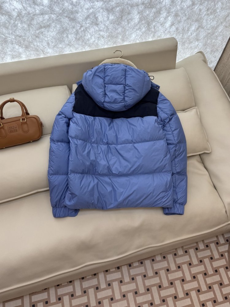 Пуховик женский фото 6