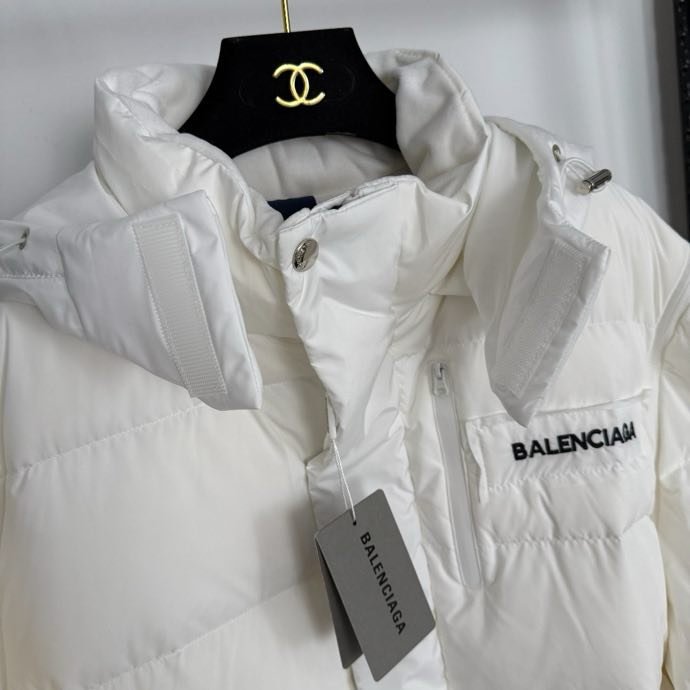 Пуховик жіночий фото 6