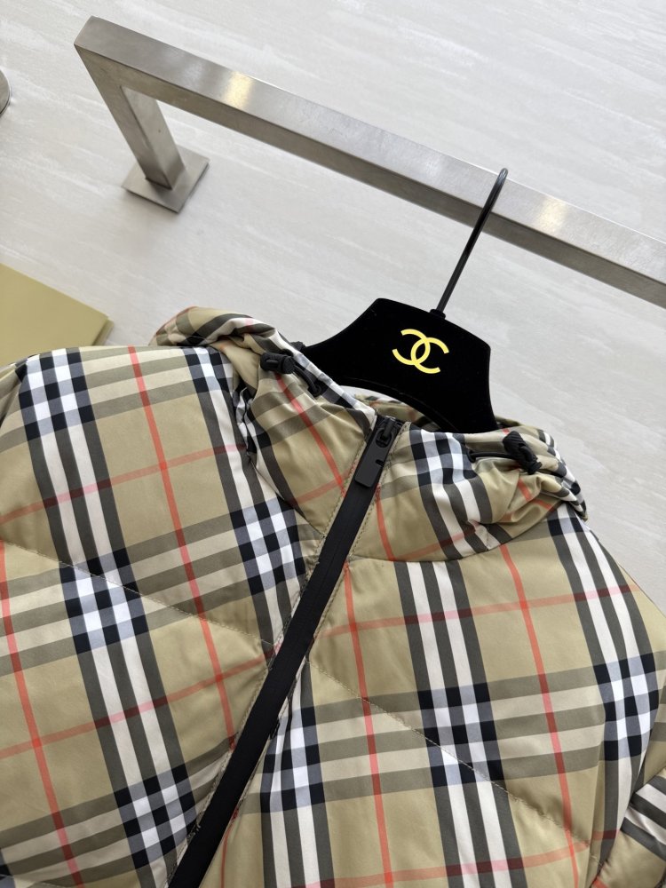 Пуховик женский фото 6