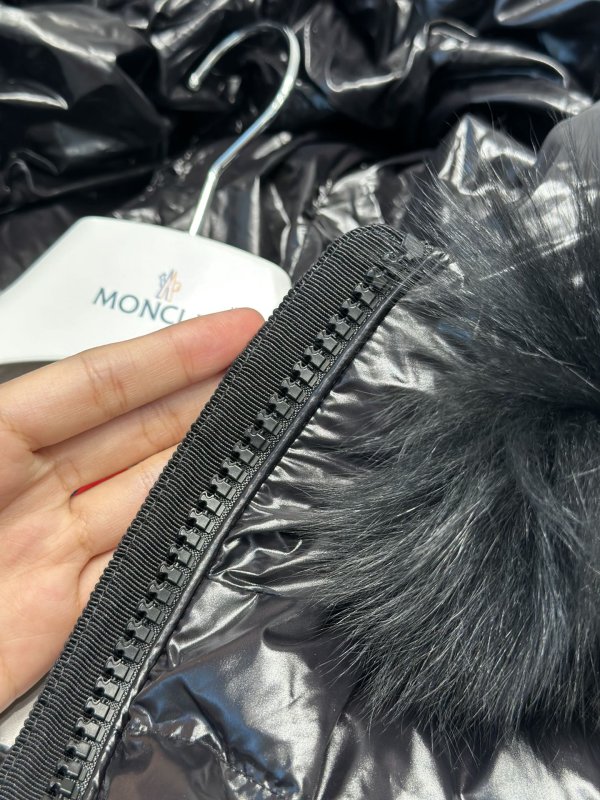 Пуховик женский фото 6