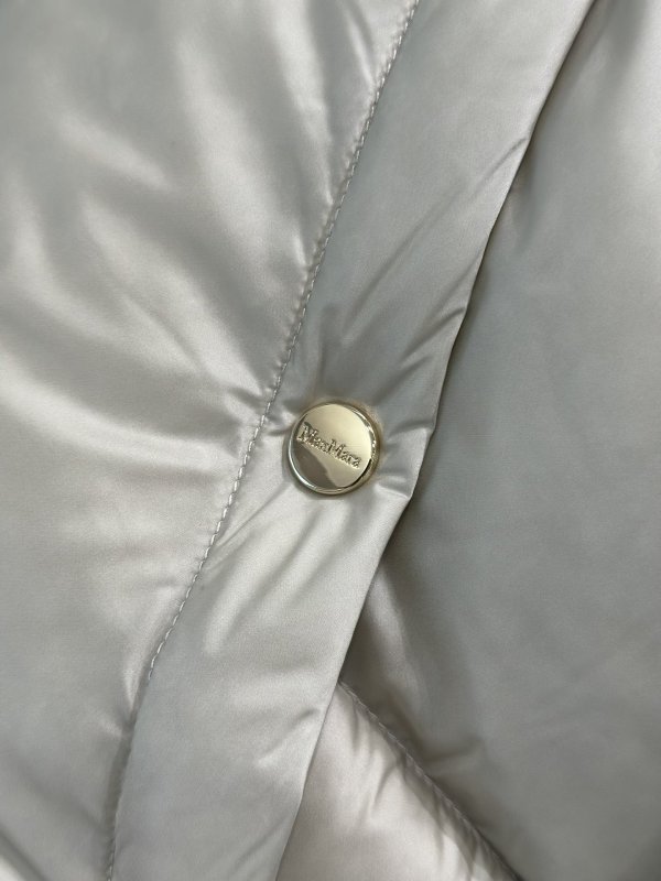 Пуховик женский фото 6