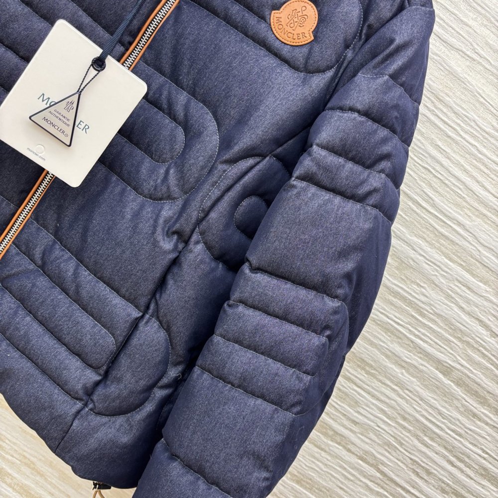 Пуховик жіночий фото 7