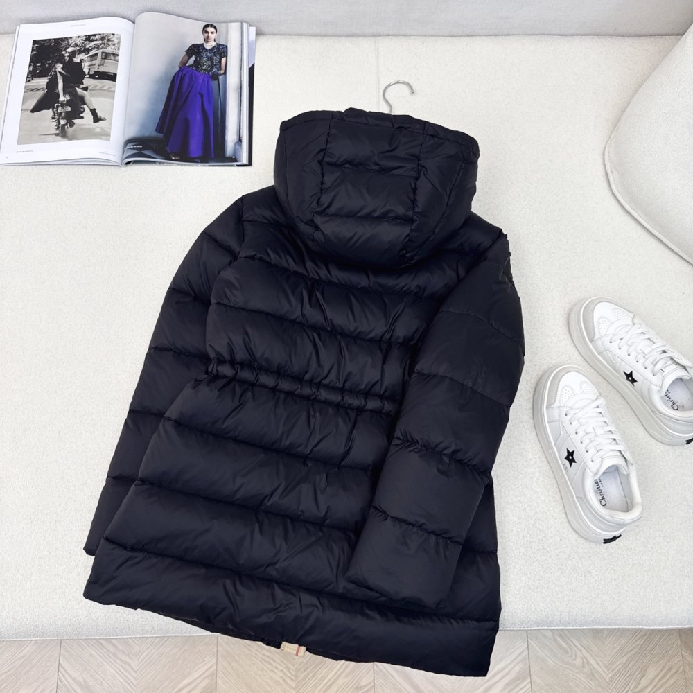 Пуховик женский фото 7