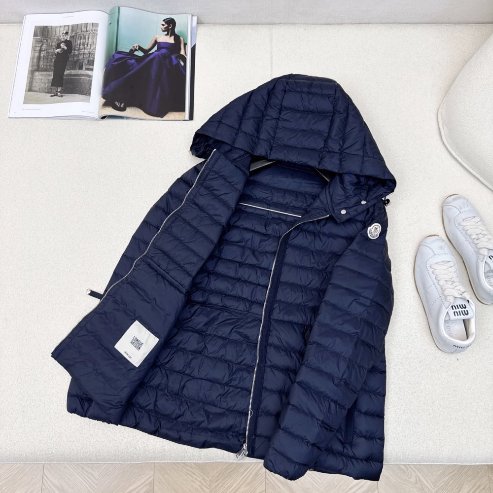 Пуховик женский фото 7