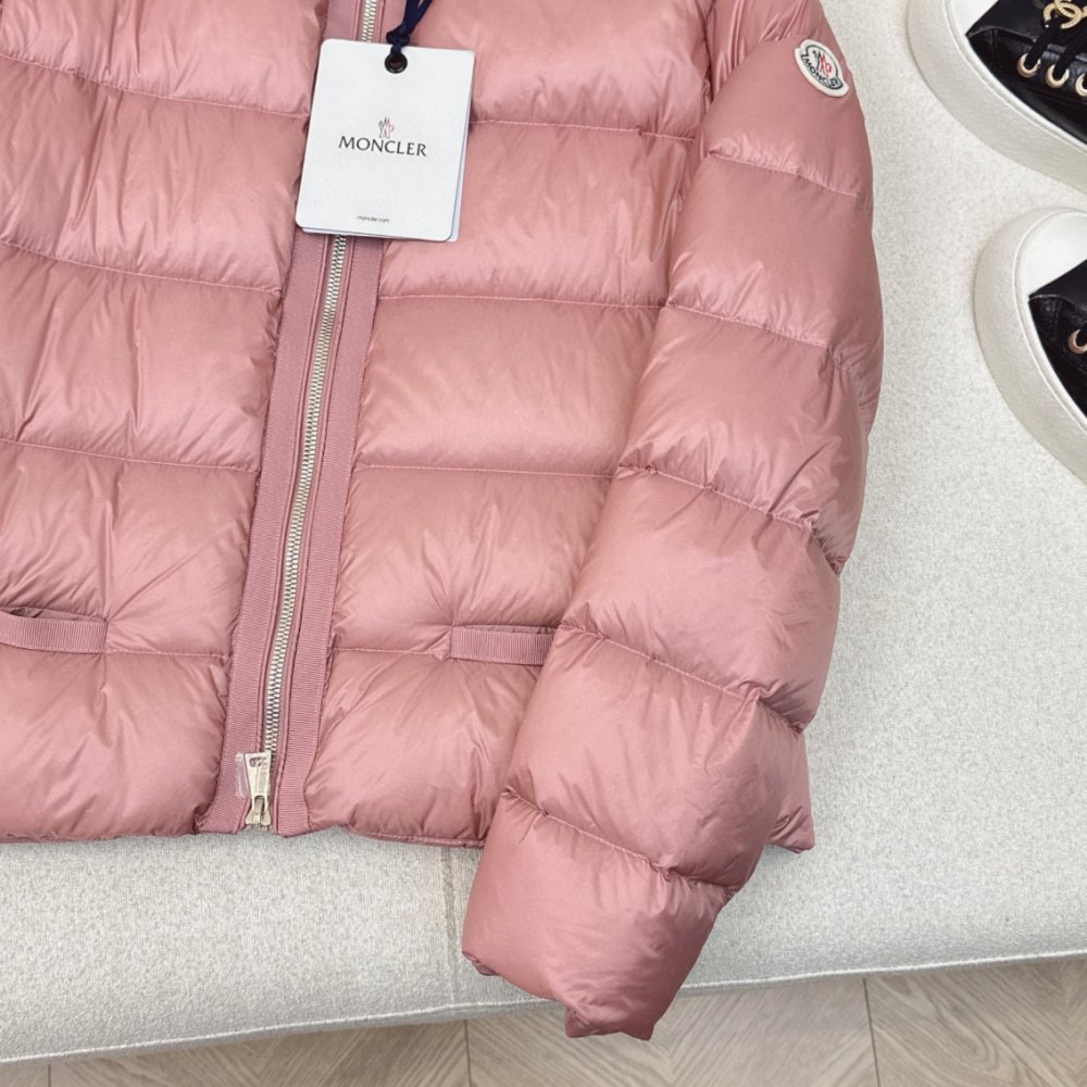 Пуховик женский фото 7