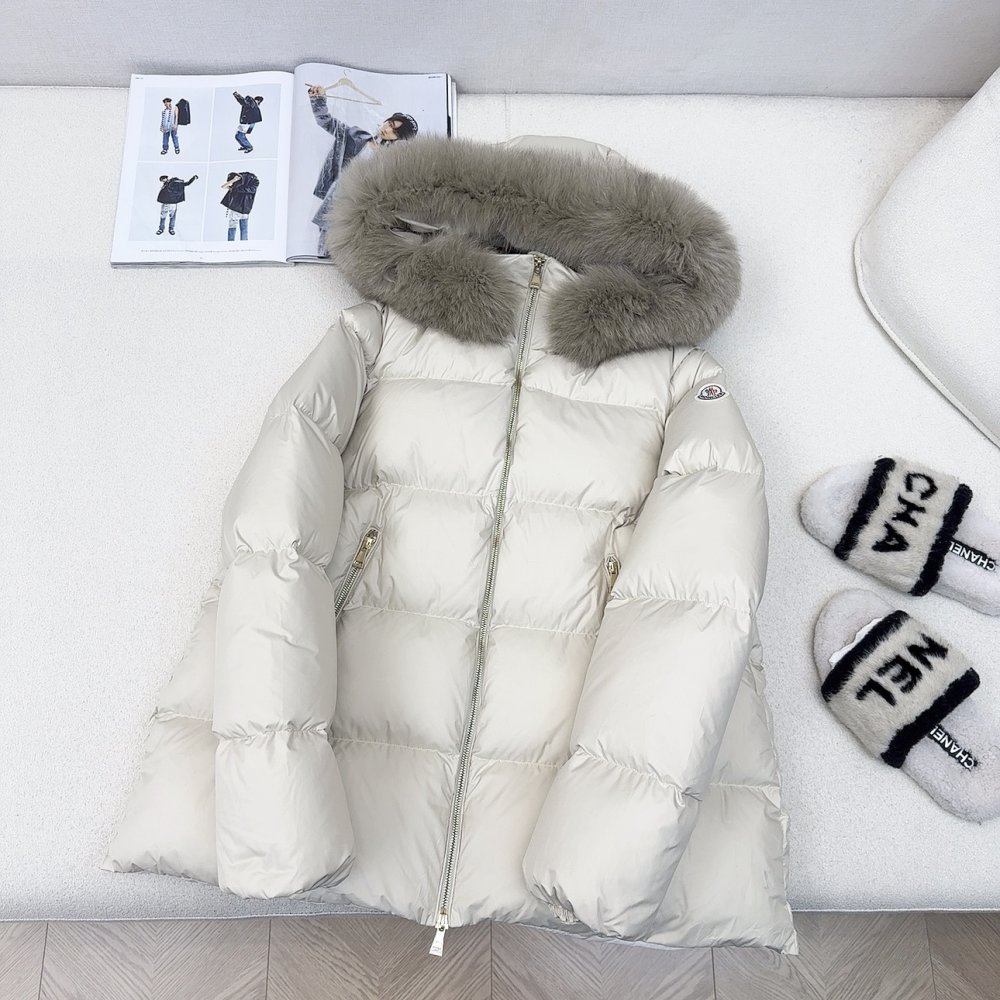 Пуховик женский фото 7