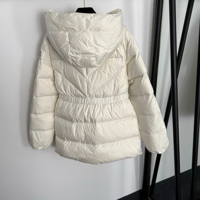 Пуховик жіночий фото 7