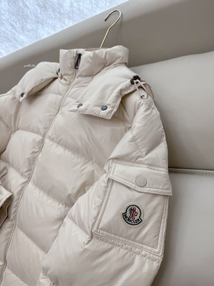 Пуховик женский фото 7