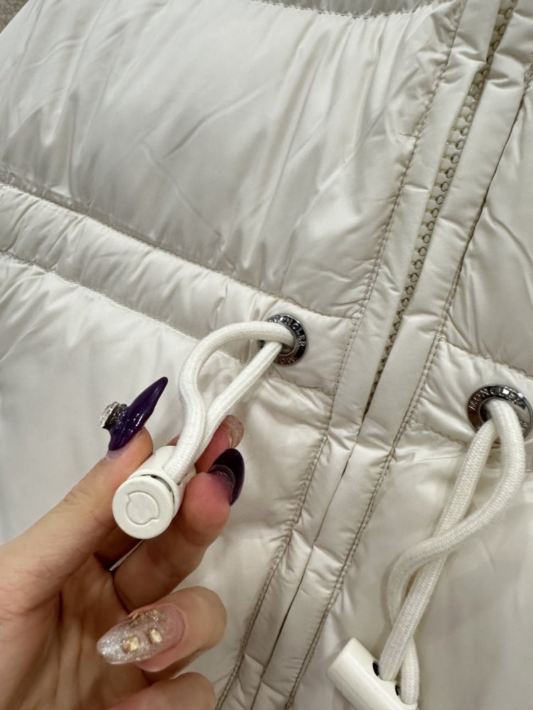 Пуховик жіночий фото 7