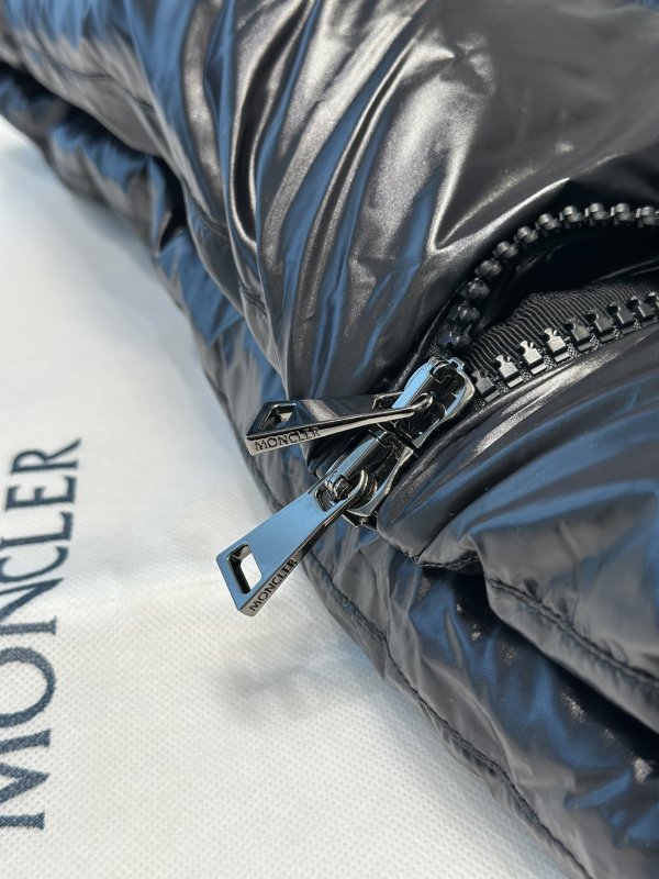 Пуховик женский фото 7