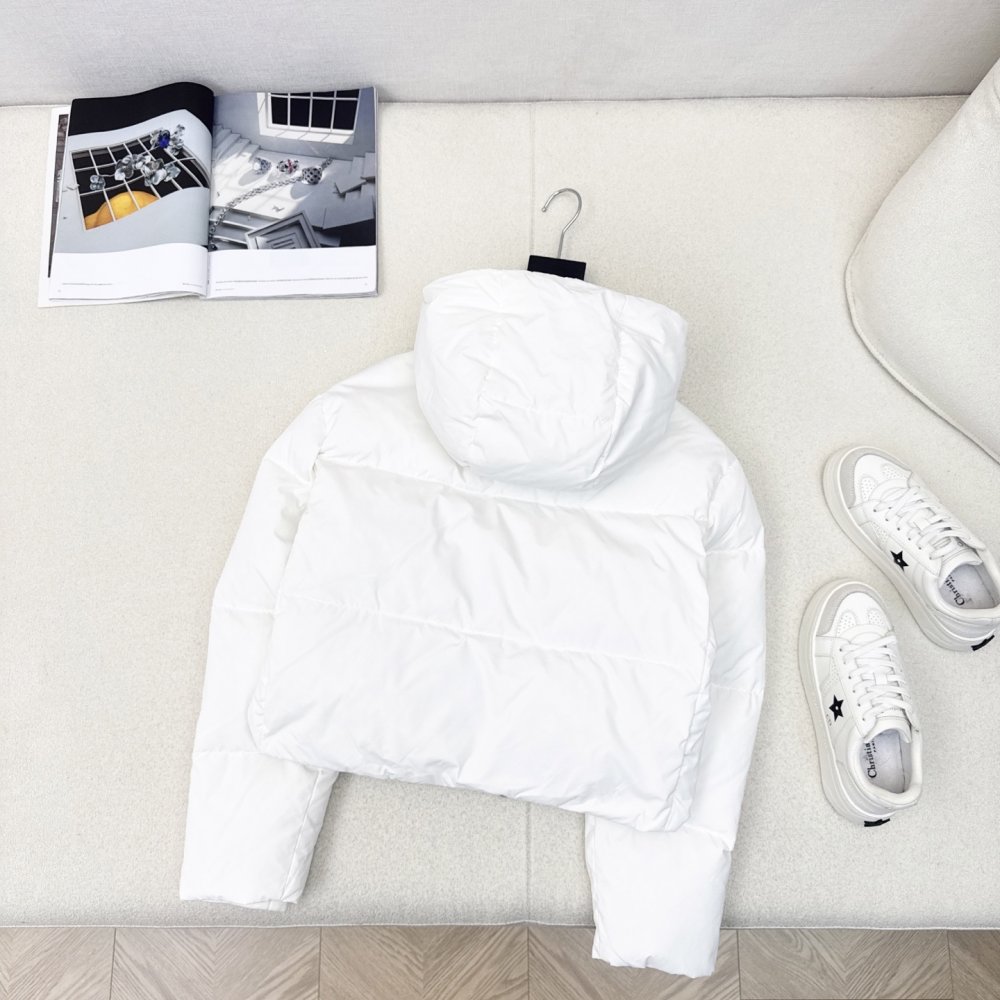 Пуховик женский фото 8