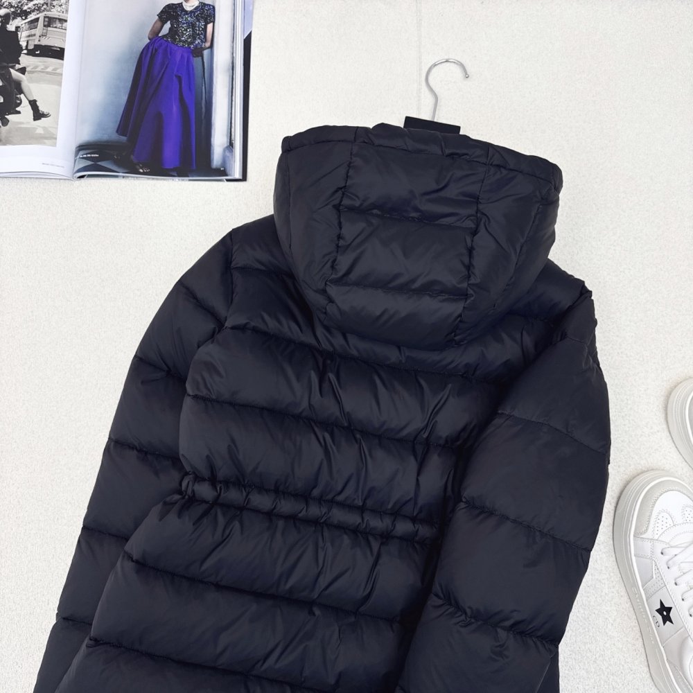 Пуховик женский фото 8