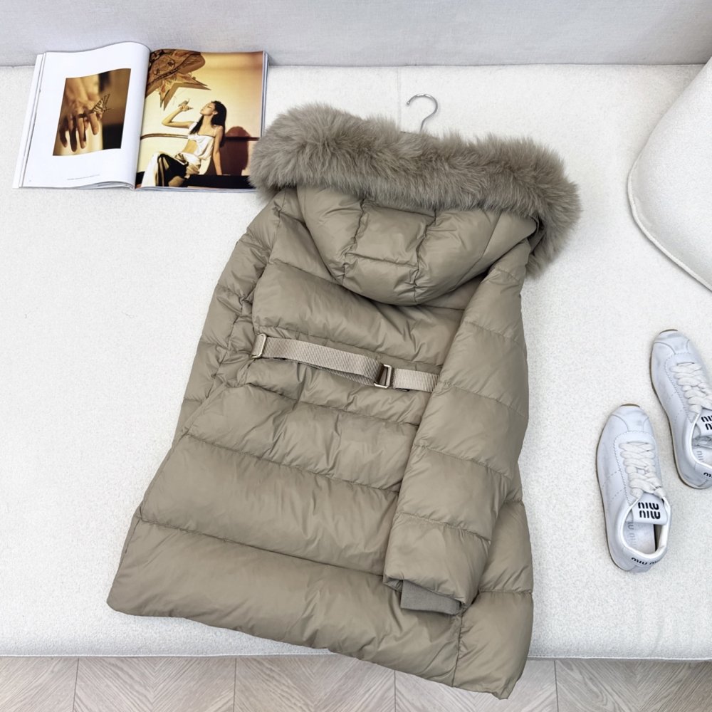 Пуховик женский фото 8