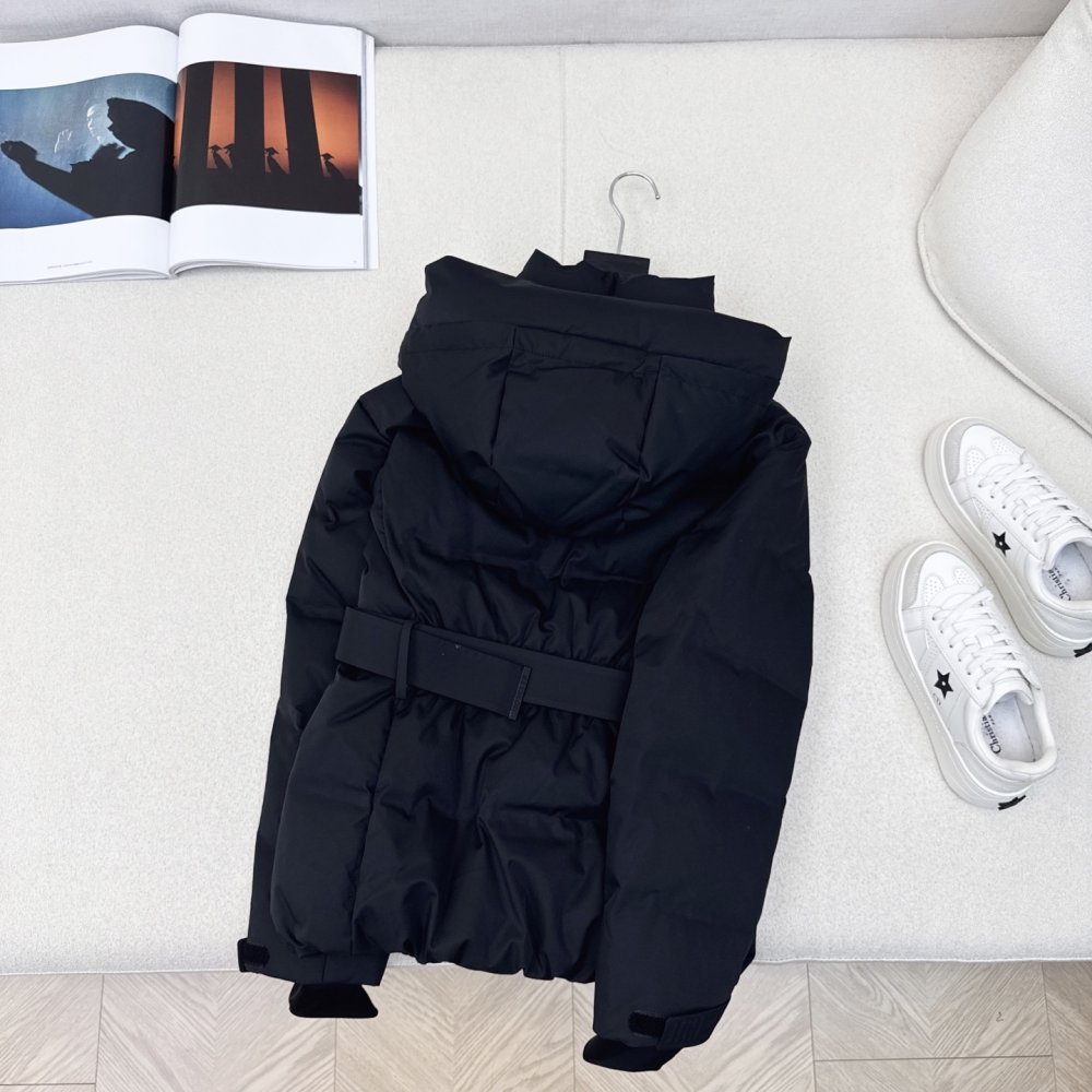 Пуховик женский фото 8