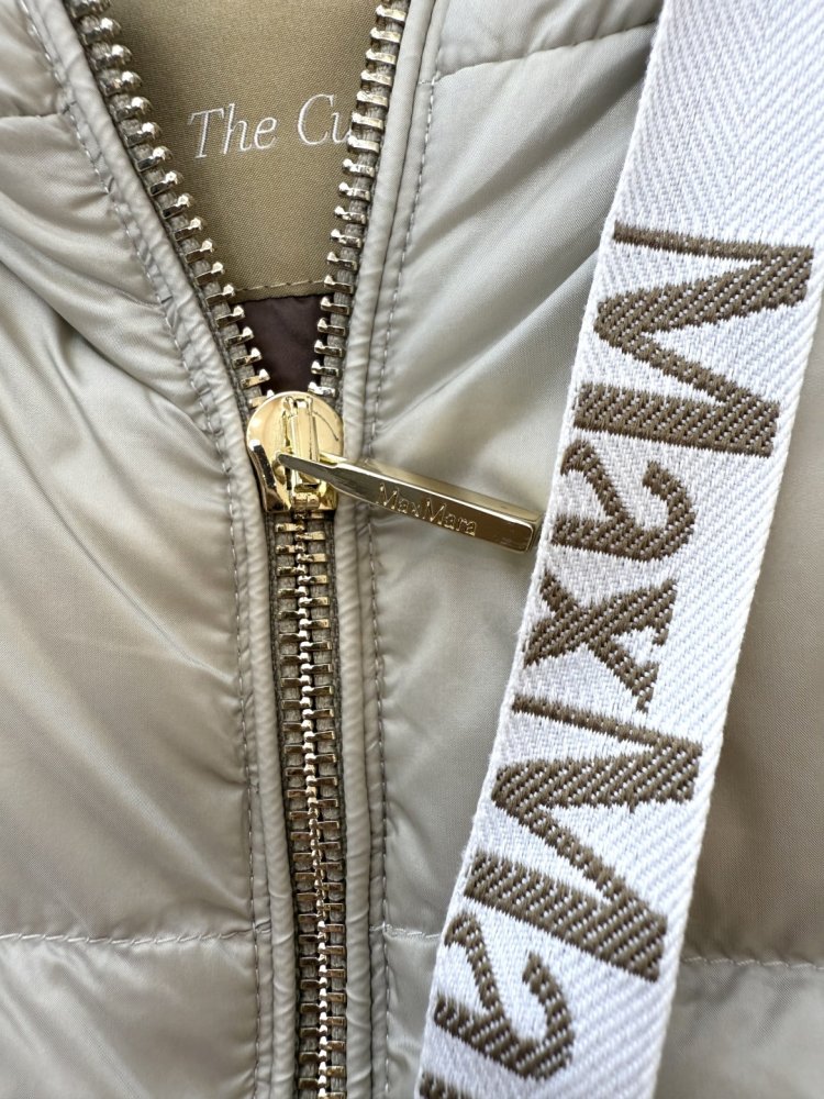 Пуховик женский фото 8