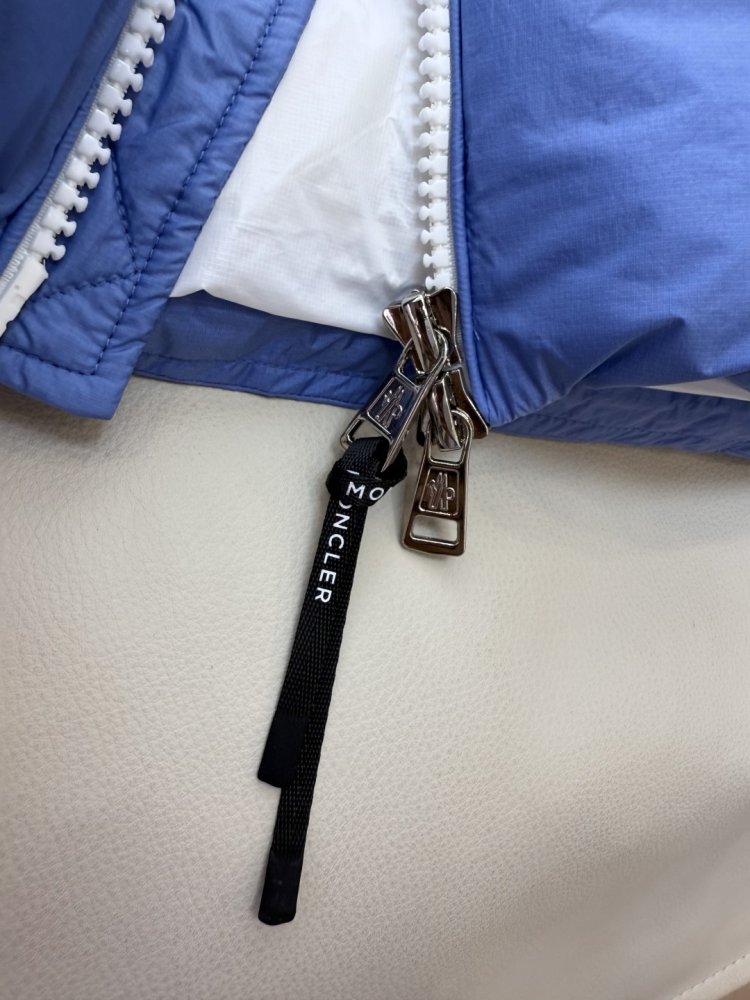 Пуховик женский фото 8