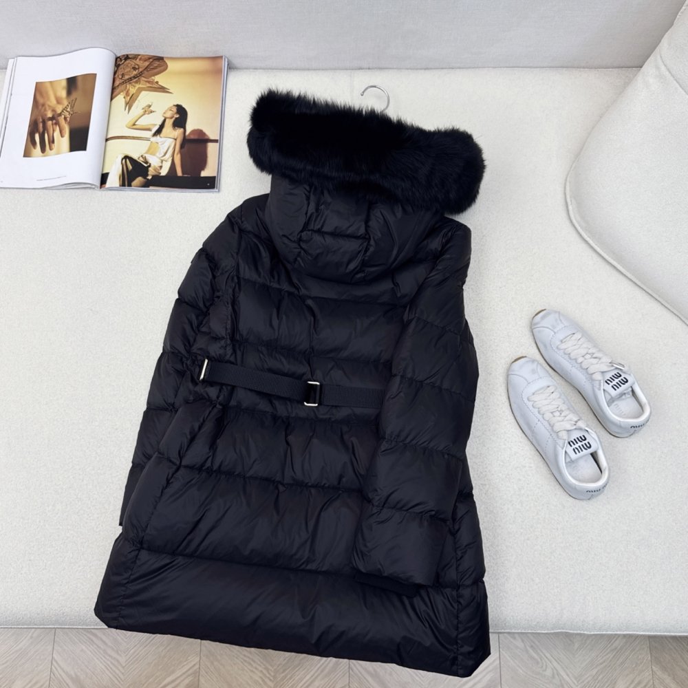 Пуховик женский фото 9