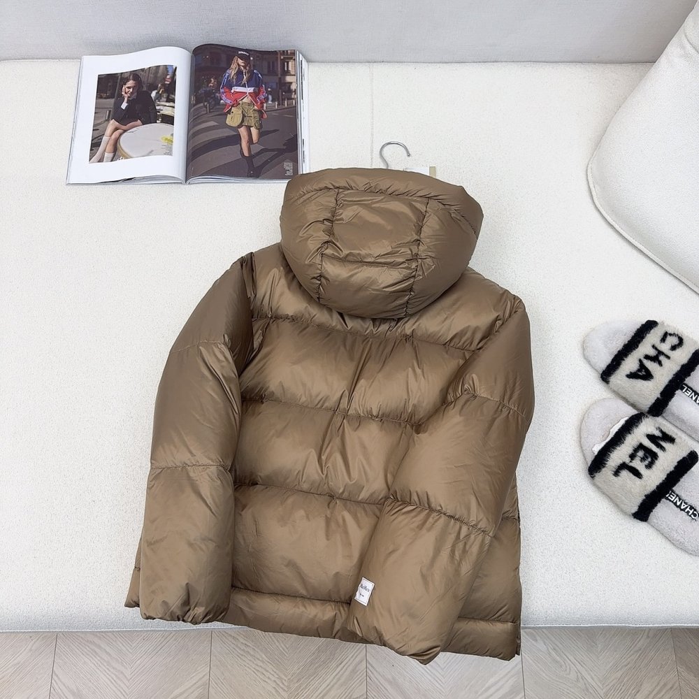 Пуховик жіночий фото 9