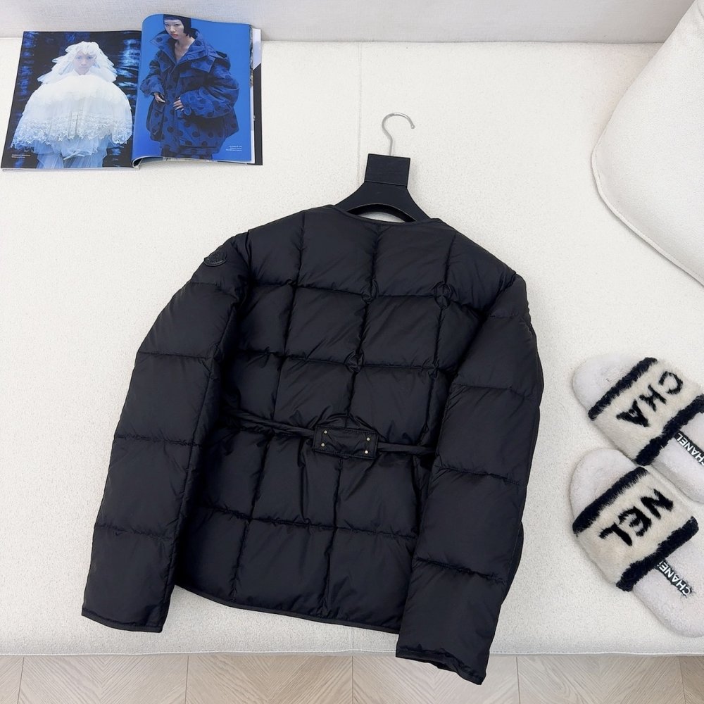 Пуховик жіночий фото 9