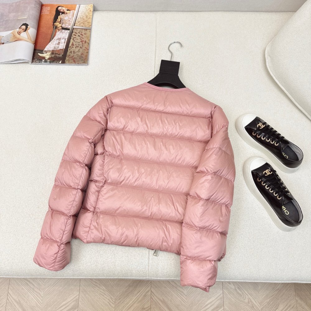 Пуховик женский фото 9