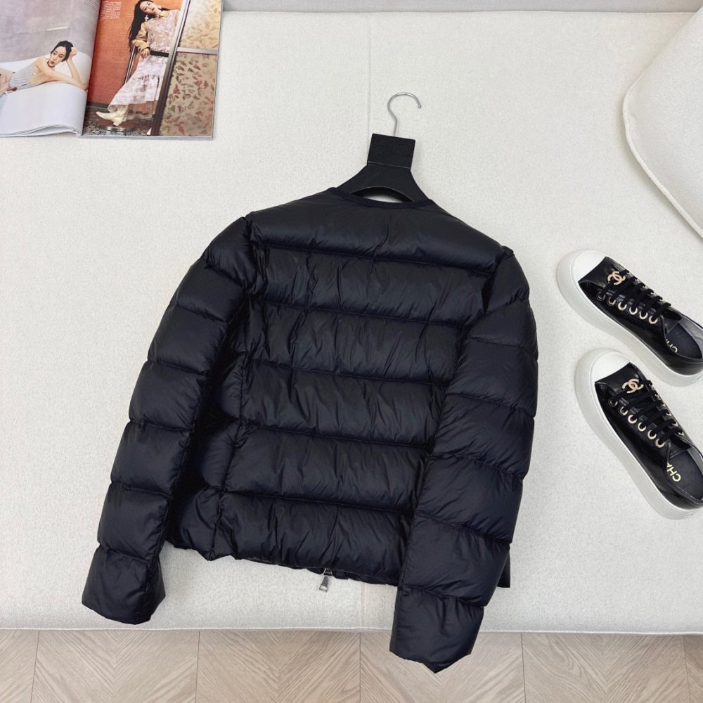 Пуховик женский фото 9