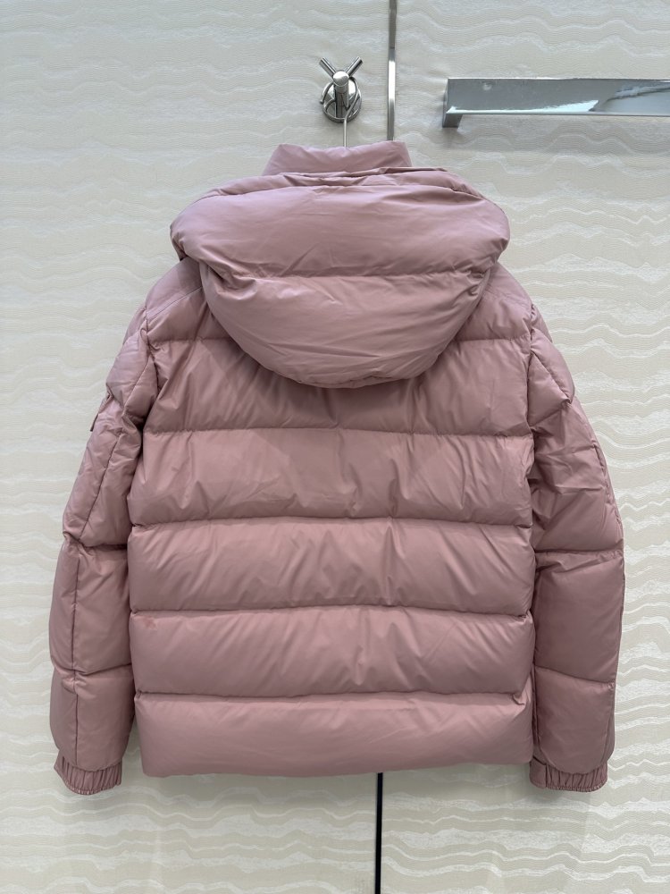 Пуховик женский фото 9