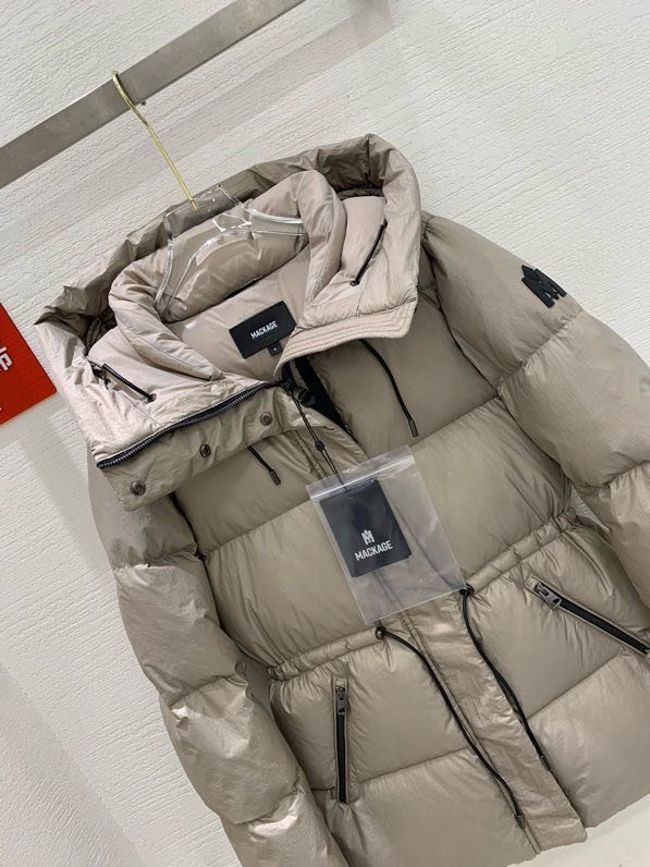 Пуховик жіночий фото 9