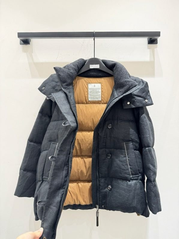 Пуховик женский фото 9