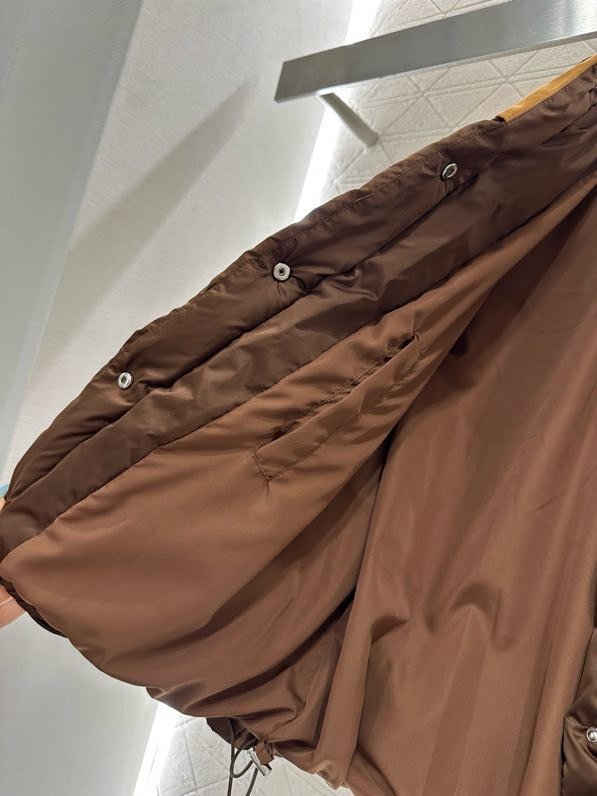 Пуховик жіночий фото 9