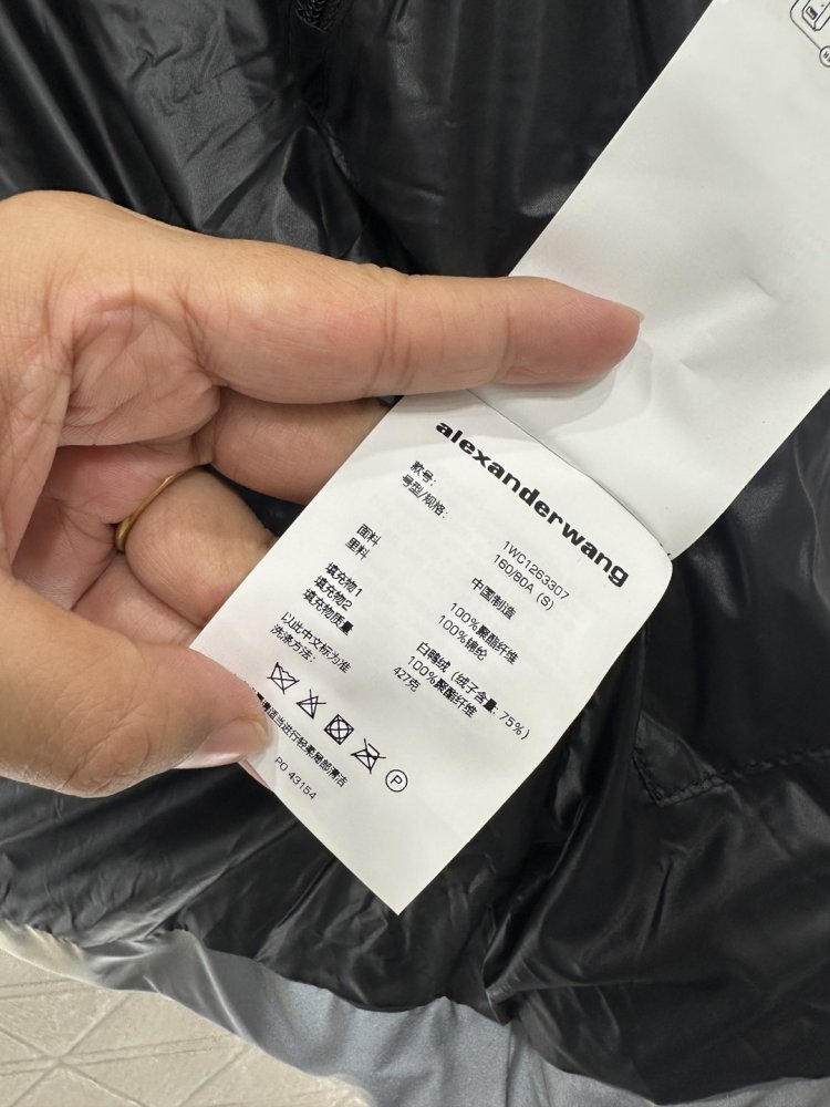 Пуховик женский фото 9