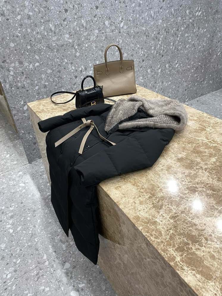 Пуховое пальто с плетением из норки фото 2