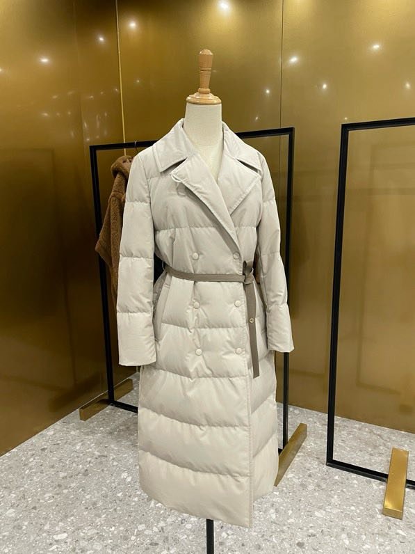 Пуховое пальто с плетением из норки фото 6