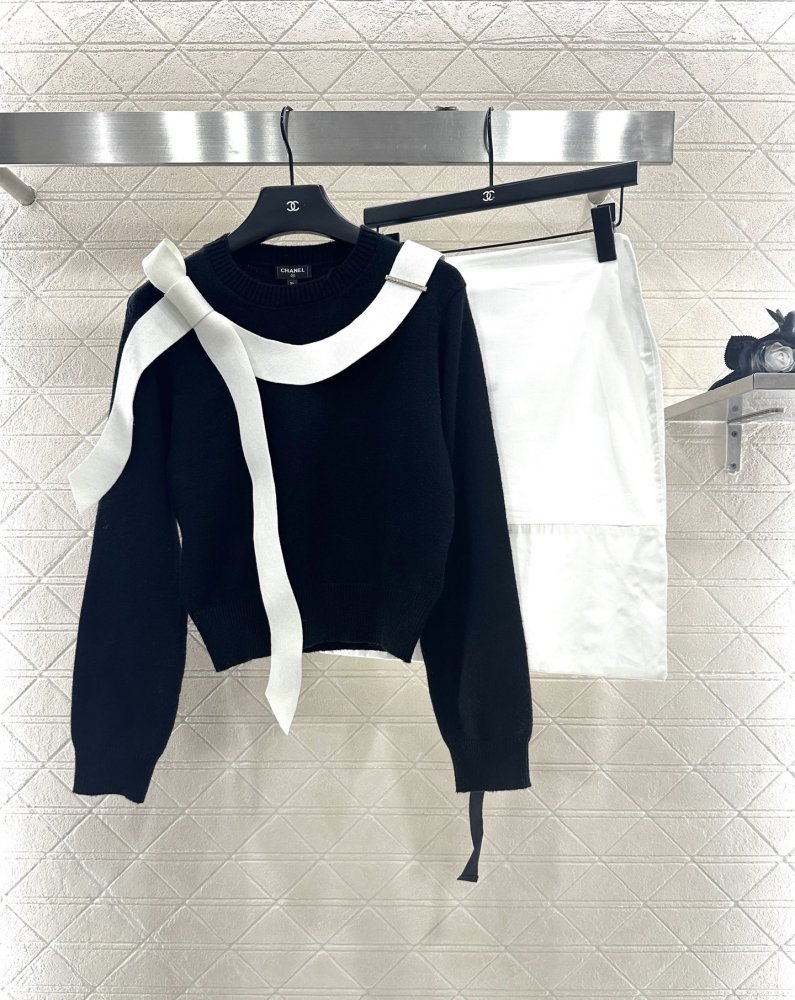 Пуловер с бантом фото 8