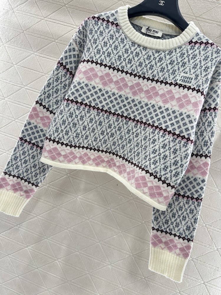 Пуловер фото 5