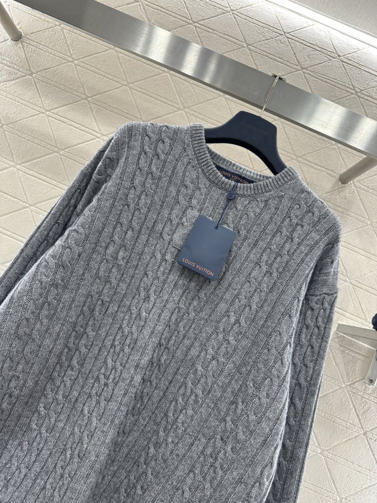 Пуловер фото 7